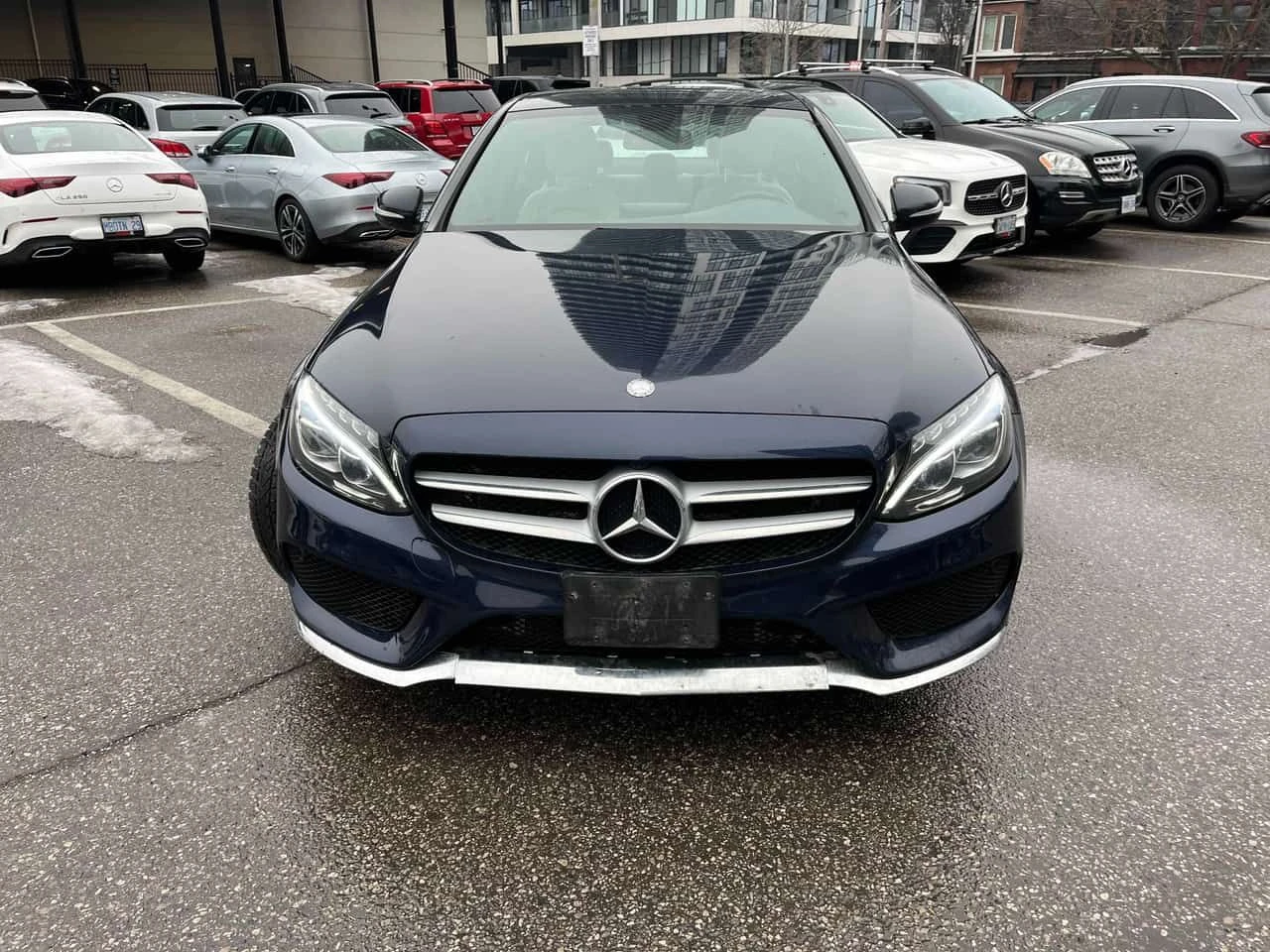 Mercedes-Benz C 300 CARFAX/ПАНОРАМА/ПРЕДСТАВИТЕЛСТВО НА MERCEDES , снимка 2 - Автомобили и джипове - 53740538