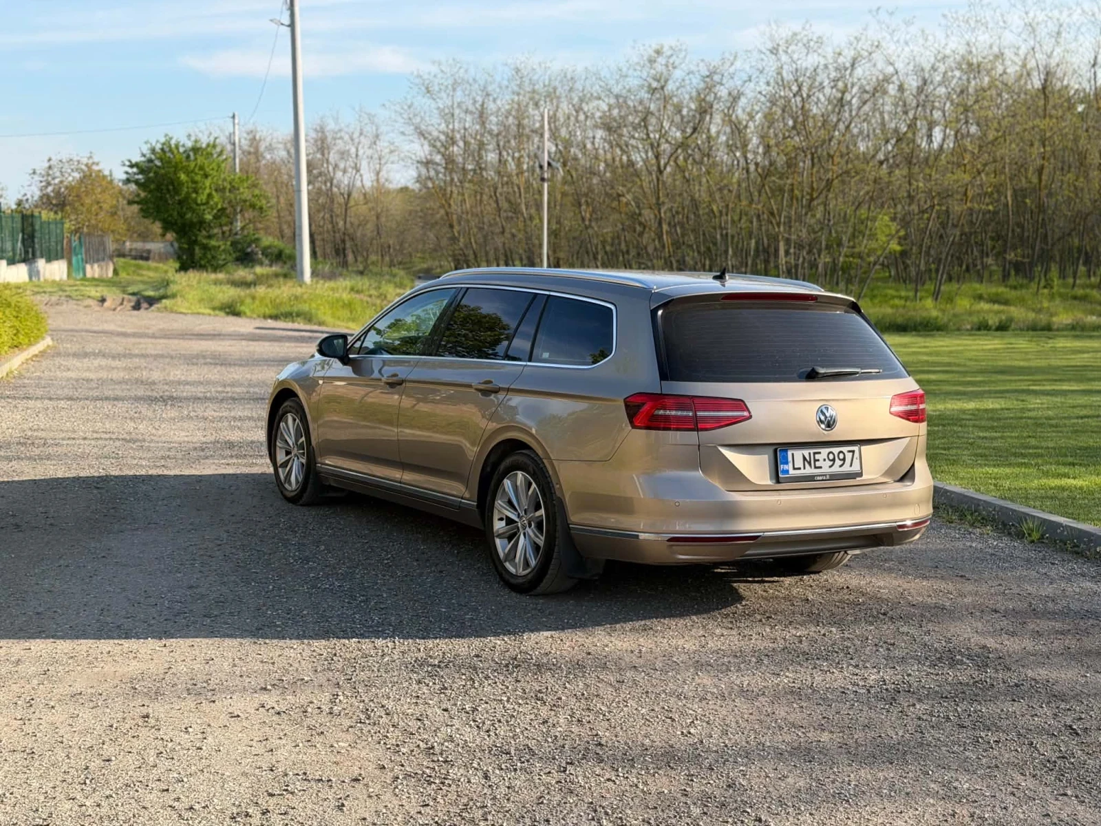 VW Passat 2.0TDI, снимка 5 - Автомобили и джипове - 53814730