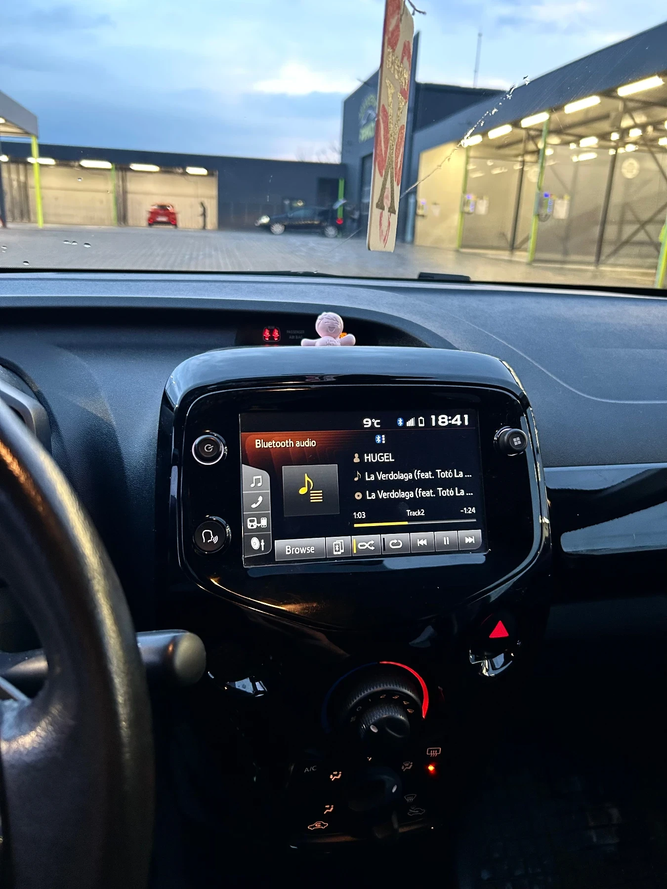 Toyota Aygo, снимка 10 - Автомобили и джипове - 53967825