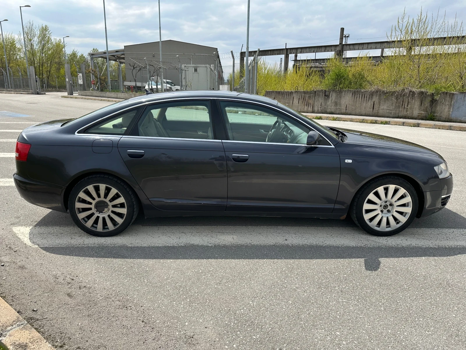 Audi A6 2.4 Quattro , снимка 4 - Автомобили и джипове - 54198046