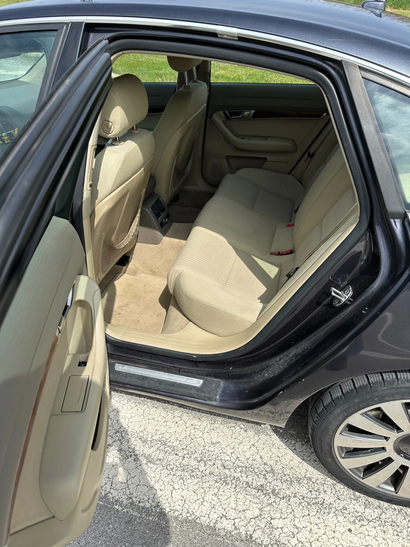 Audi A6 2.4 Quattro , снимка 10 - Автомобили и джипове - 54198046