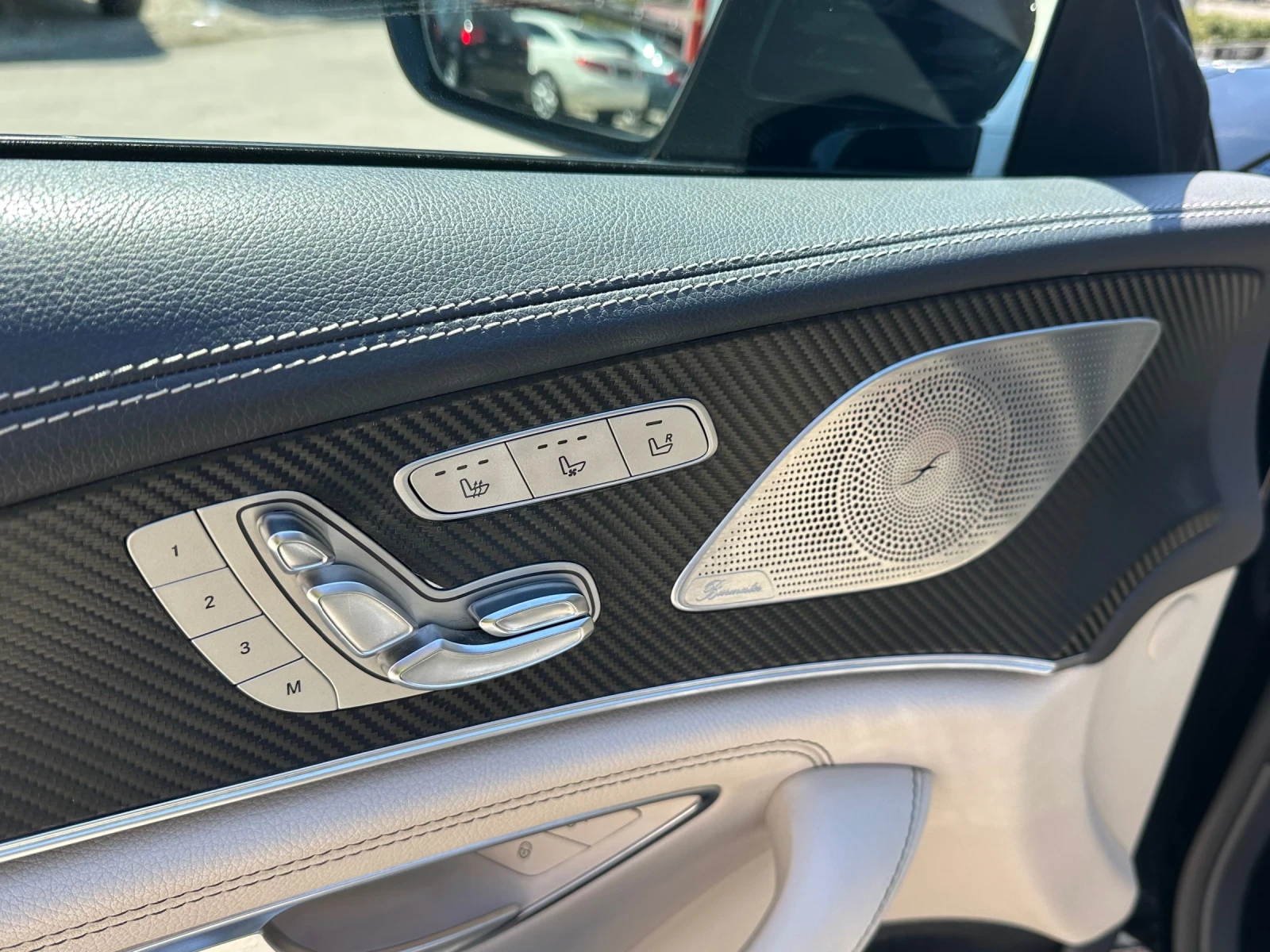 Mercedes-Benz CLS 53 AMG 4Matic+ * Manufacturer* Burmester * Обдухване, снимка 14 - Автомобили и джипове - 54311848