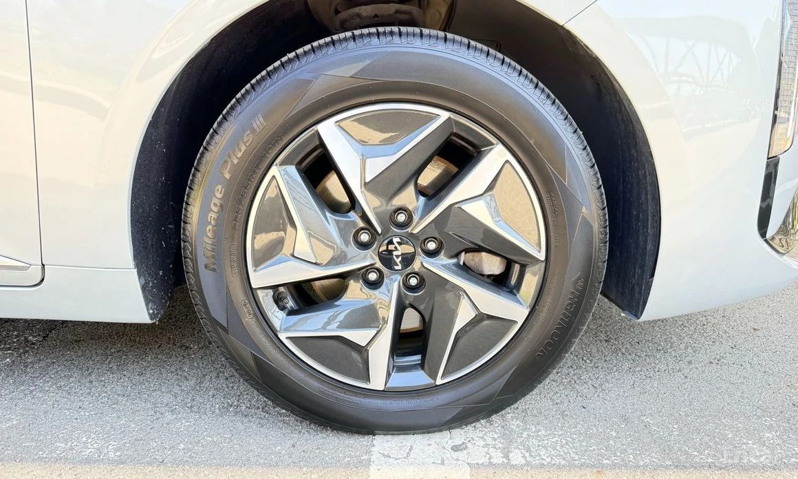 Kia K8, снимка 5 - Автомобили и джипове - 54768096