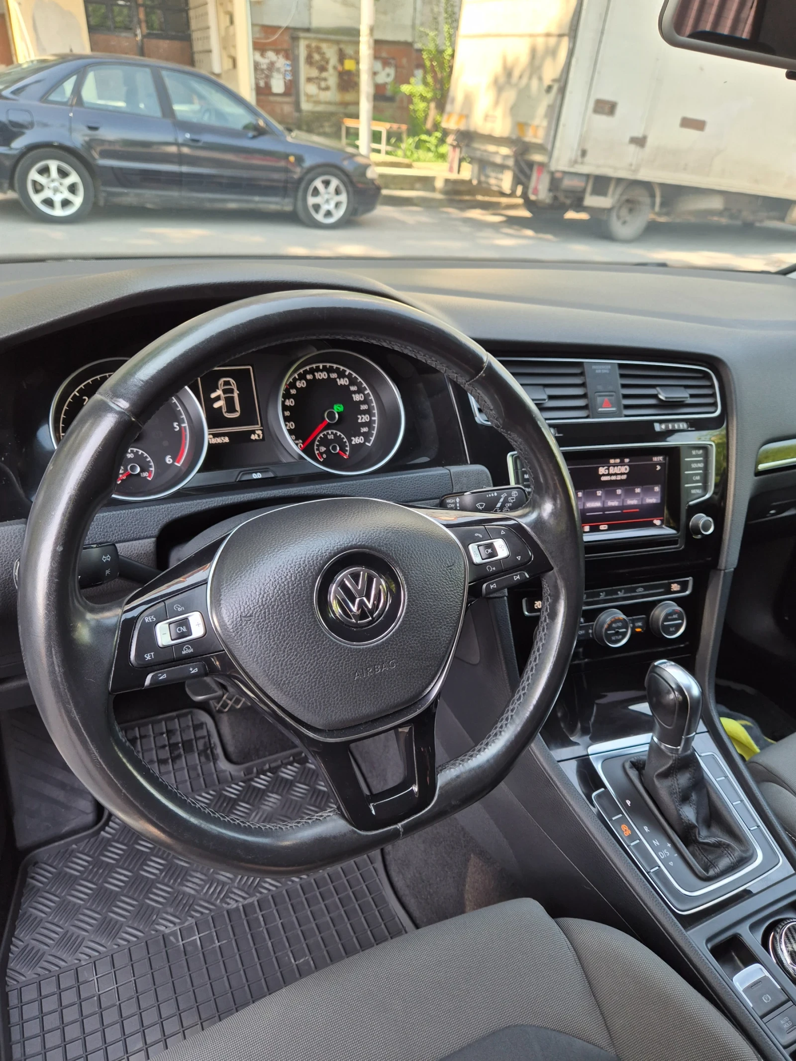VW Golf 1600, снимка 7 - Автомобили и джипове - 54828005