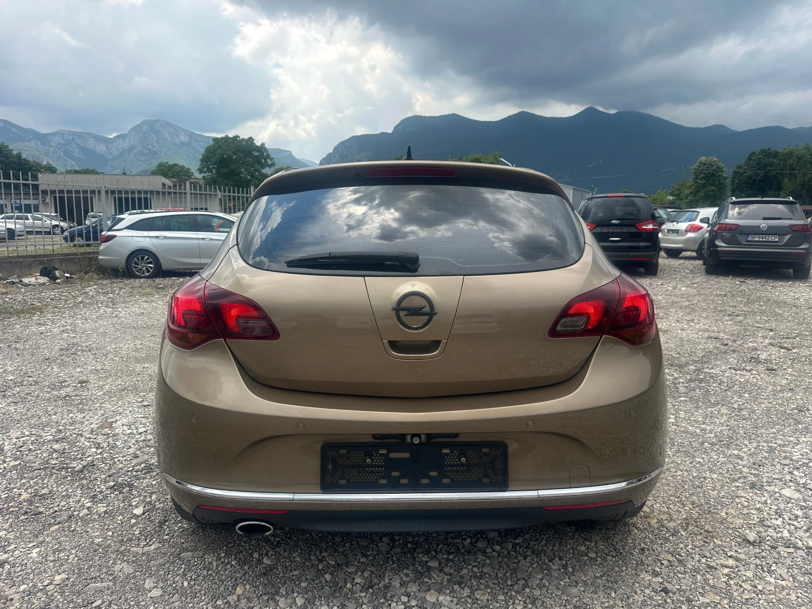 Opel Astra 2, 0CDTI 165kc AVTOMAT FULLLL TOPPP, снимка 4 - Автомобили и джипове - 55011314