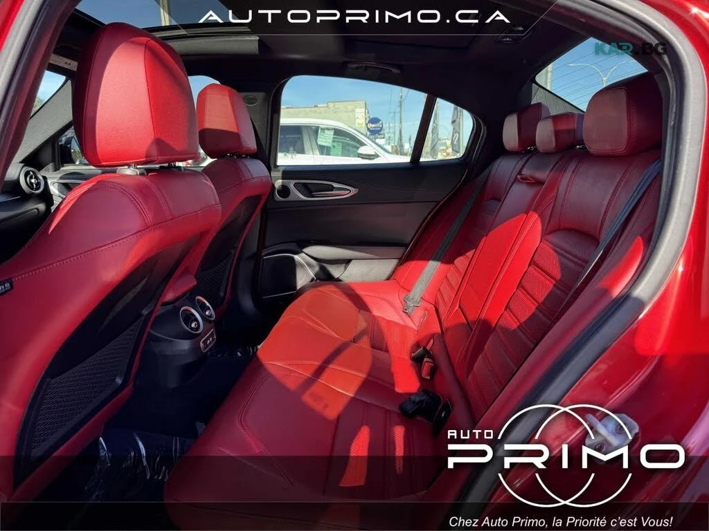 Alfa Romeo Giulia * Veloce * Q4 * Автокредит (Цена до България), снимка 12 - Автомобили и джипове - 55132568