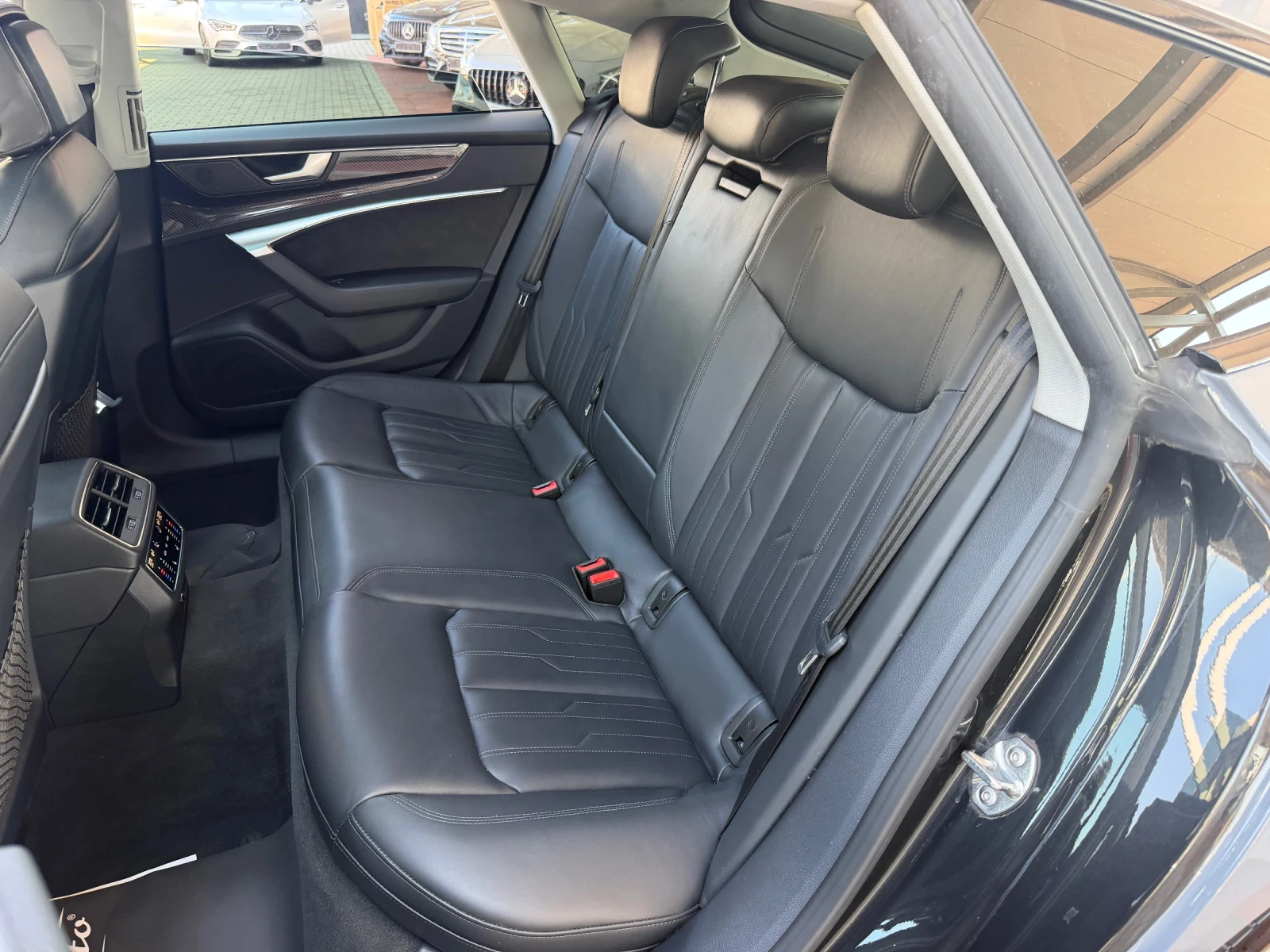 Audi A7 50TDI#RS7 PACK#PANORAMA#MATRIX#SOFTCL#CARBON#NARDO, снимка 14 - Автомобили и джипове - 55140478