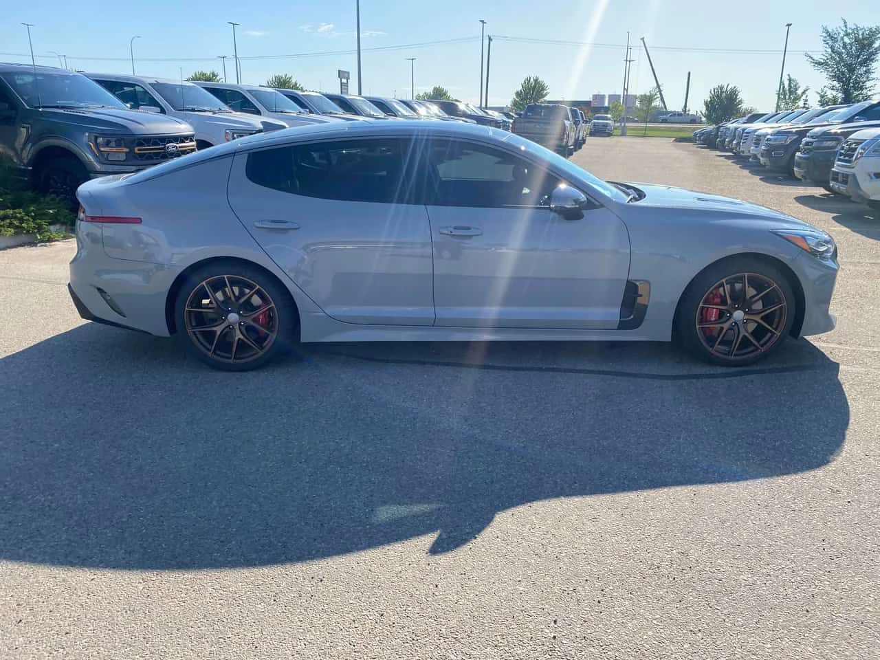 Kia Stinger * AWD * АВТОКРЕДИТ БЕЗ ПЪРВОНАЧАЛНА ВНОСКА* , снимка 3 - Автомобили и джипове - 55146525
