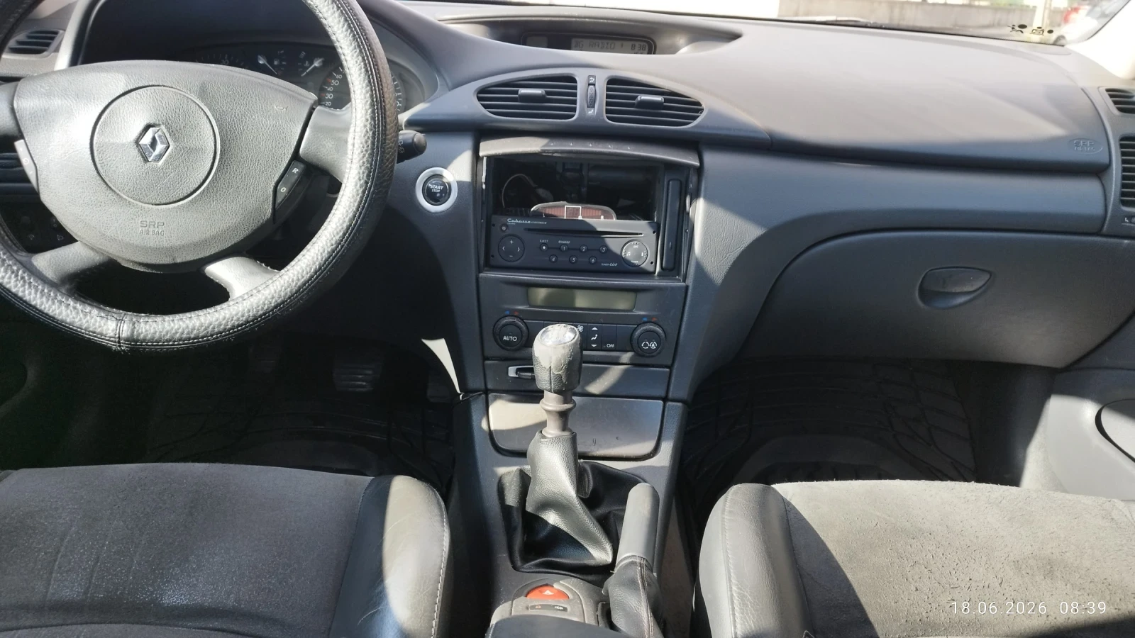 Renault Laguna, снимка 8 - Автомобили и джипове - 55168464