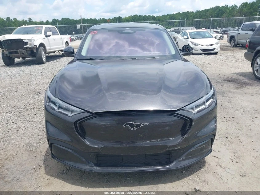 Ford Mustang Mach-E Premium, снимка 12 - Автомобили и джипове - 55288904