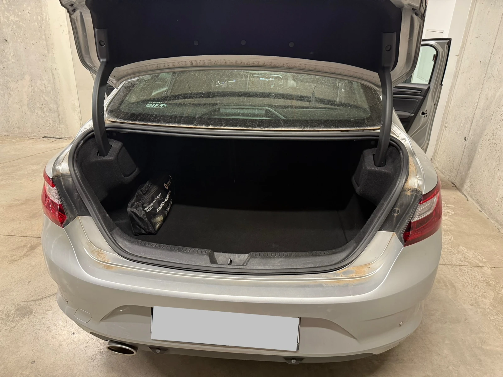 Renault Megane, снимка 16 - Автомобили и джипове - 55365002