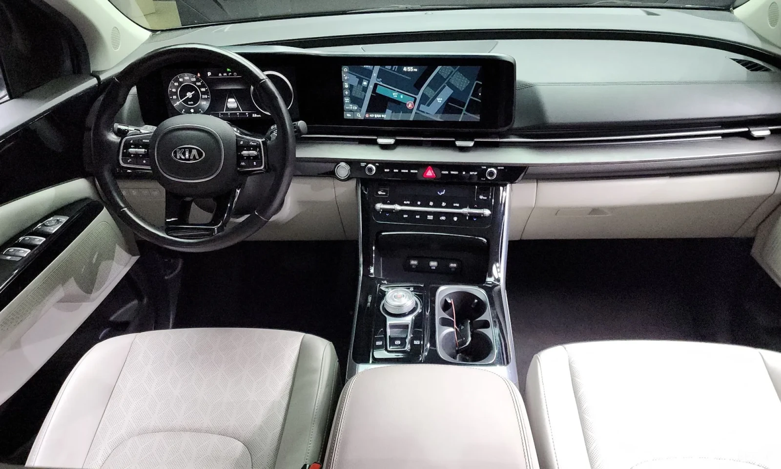 Kia Carnival Дигитално табло\Обдухване\360 Камери, снимка 7 - Автомобили и джипове - 55588069