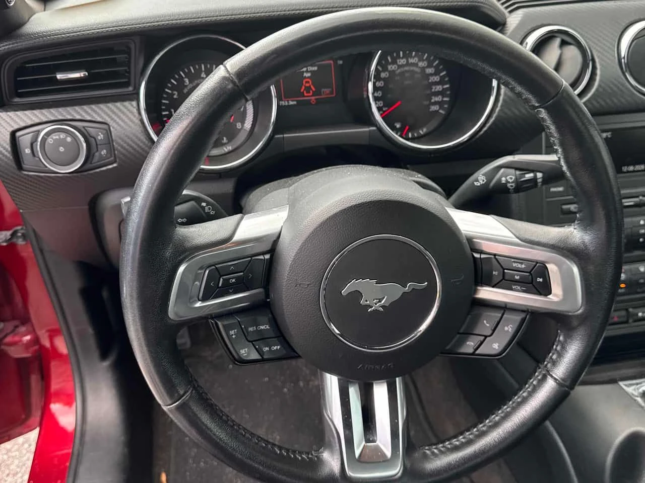 Ford Mustang * V6 * CARFAX * ���� �� �� | Mobile.bg � ����������� 10
