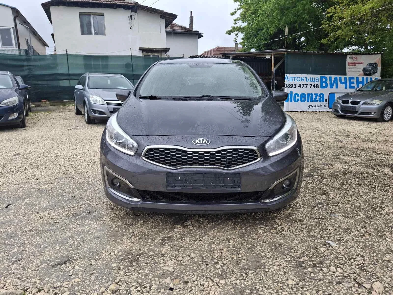 Kia Ceed 1.6crdi EURO 6, снимка 3 - Автомобили и джипове - 55827328