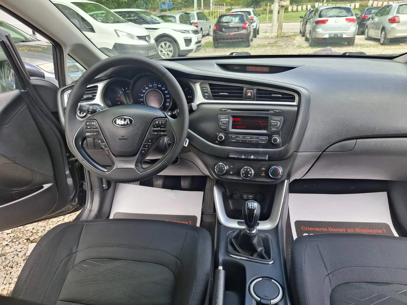 Kia Ceed 1.6crdi EURO 6, снимка 10 - Автомобили и джипове - 55827328