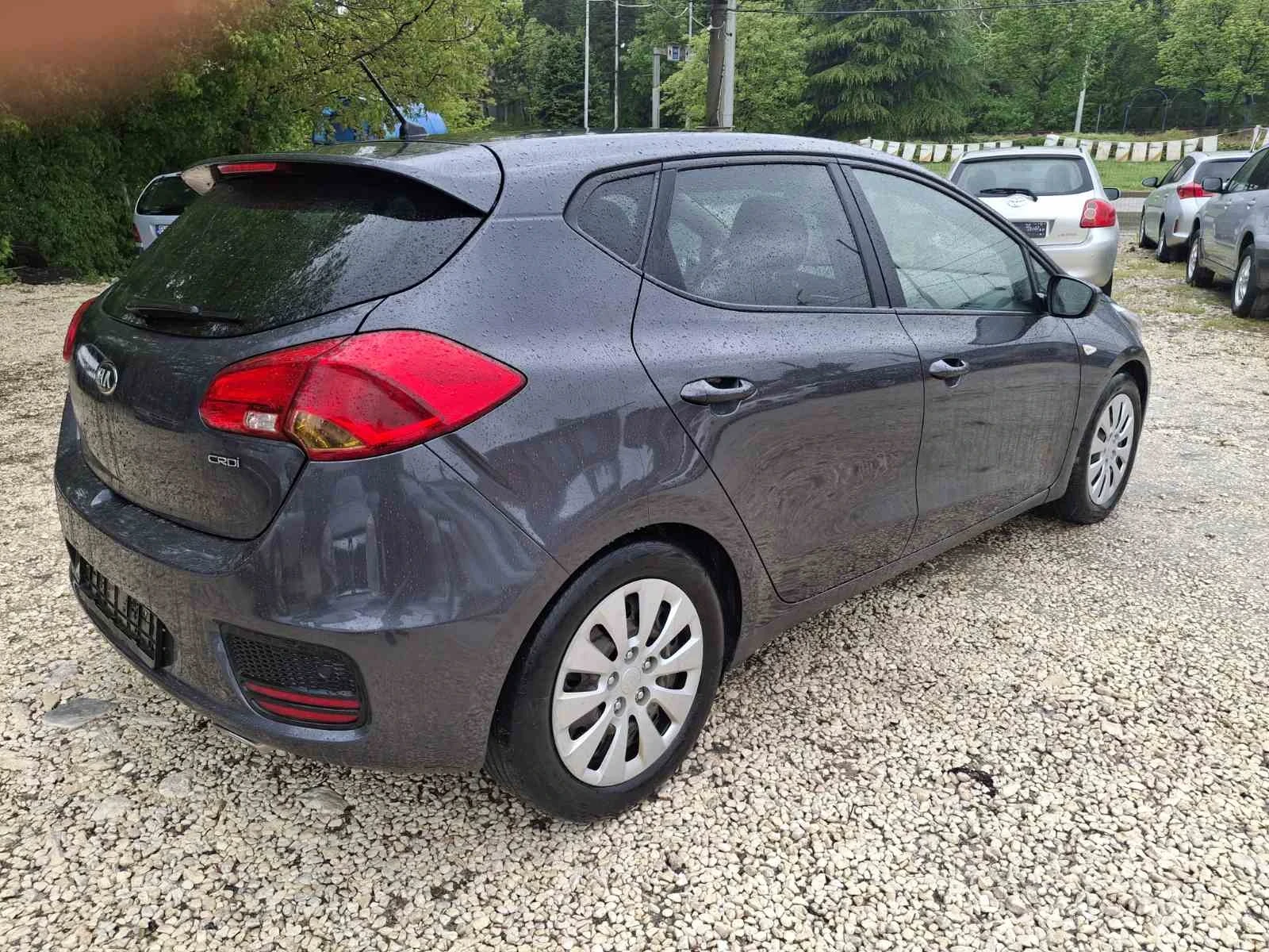 Kia Ceed 1.6crdi EURO 6, снимка 5 - Автомобили и джипове - 55827328