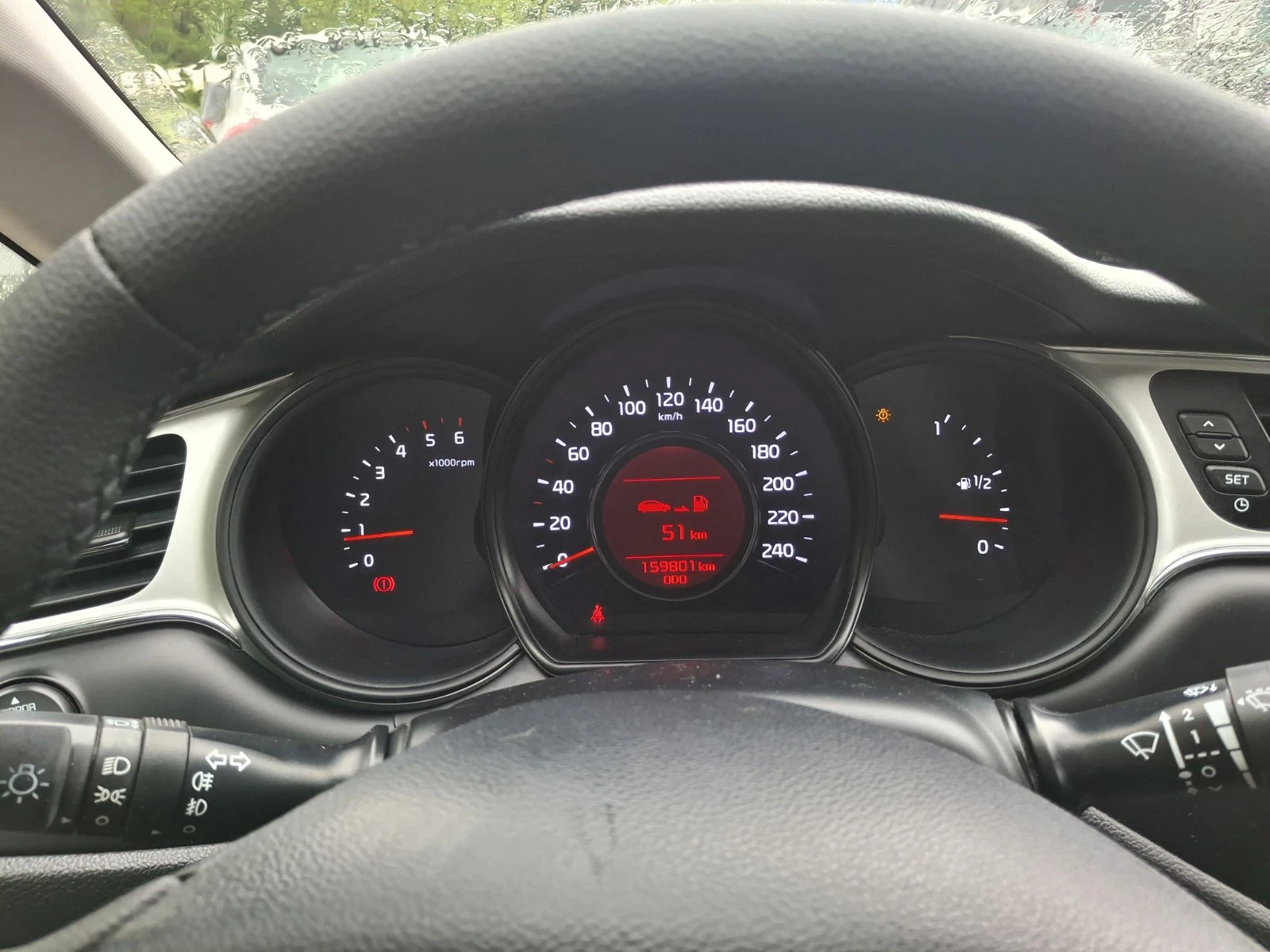 Kia Ceed 1.6crdi EURO 6, снимка 13 - Автомобили и джипове - 55827328