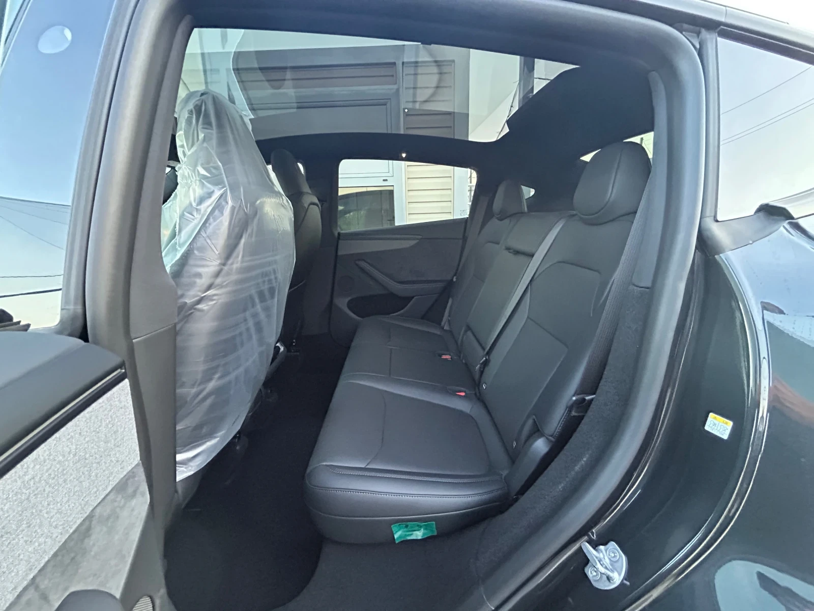 Tesla Model Y 6+ 1* Dual Motor* Long Range, снимка 7 - Автомобили и джипове - 56186124