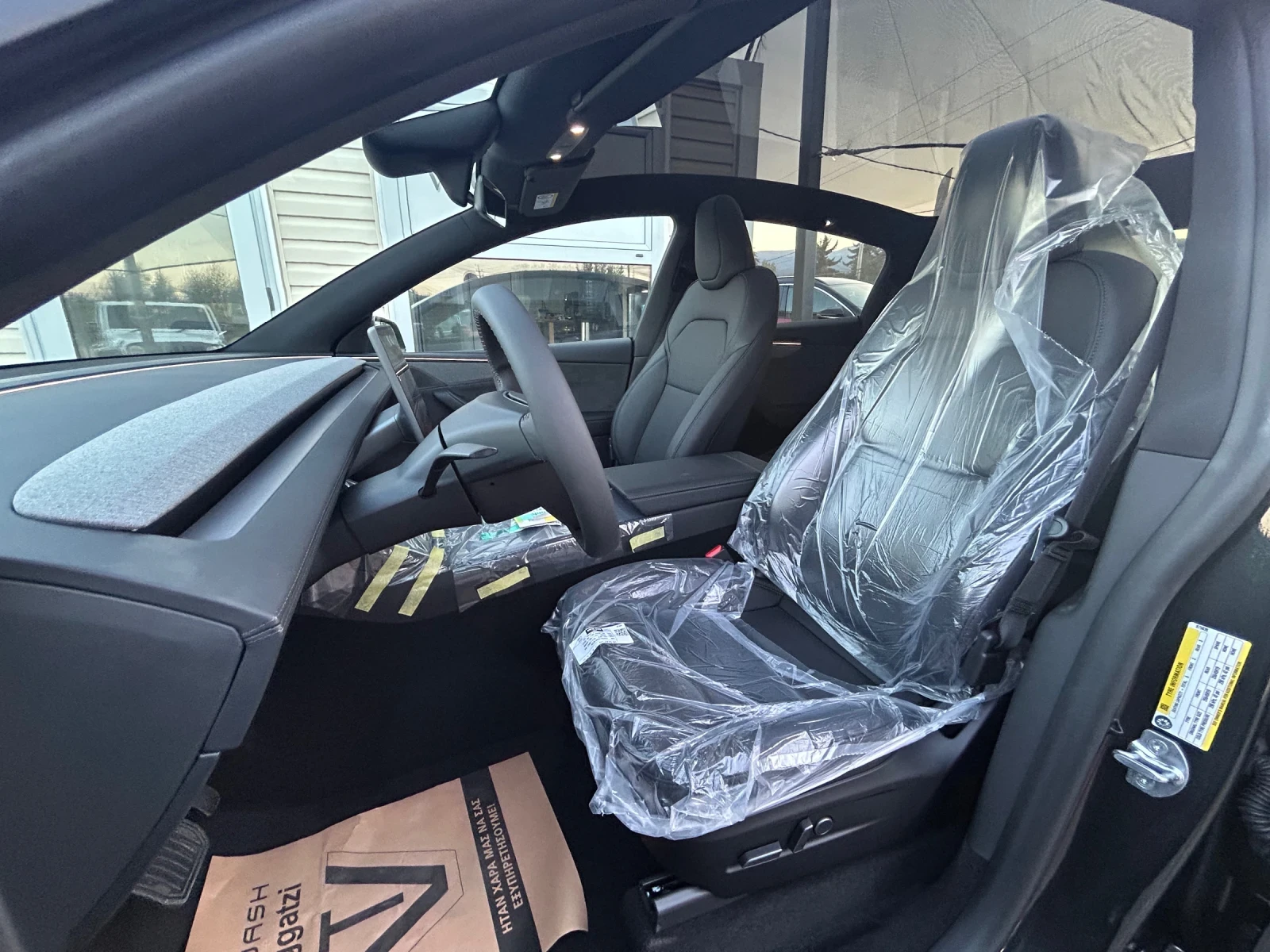 Tesla Model Y 6+ 1* Dual Motor* Long Range, снимка 5 - Автомобили и джипове - 56186124