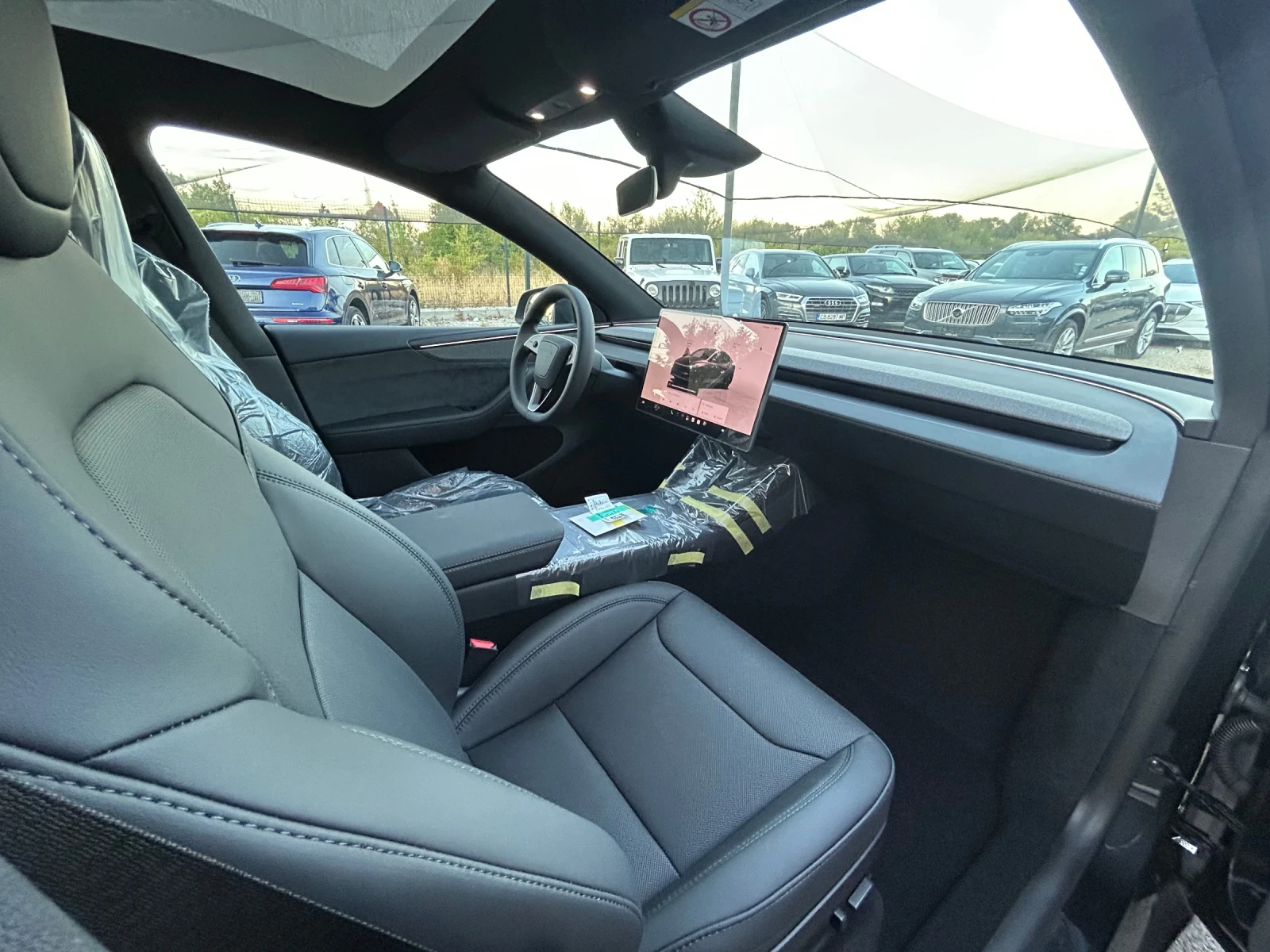 Tesla Model Y 6+ 1* Dual Motor* Long Range, снимка 8 - Автомобили и джипове - 56186124