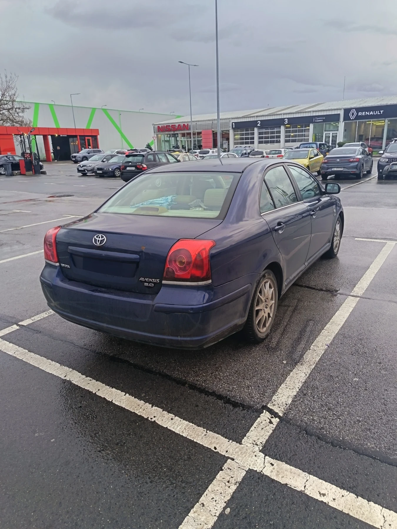 Toyota Avensis 2.0, снимка 4 - Автомобили и джипове - 56506565