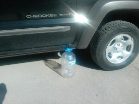 Jeep Cherokee, снимка 12