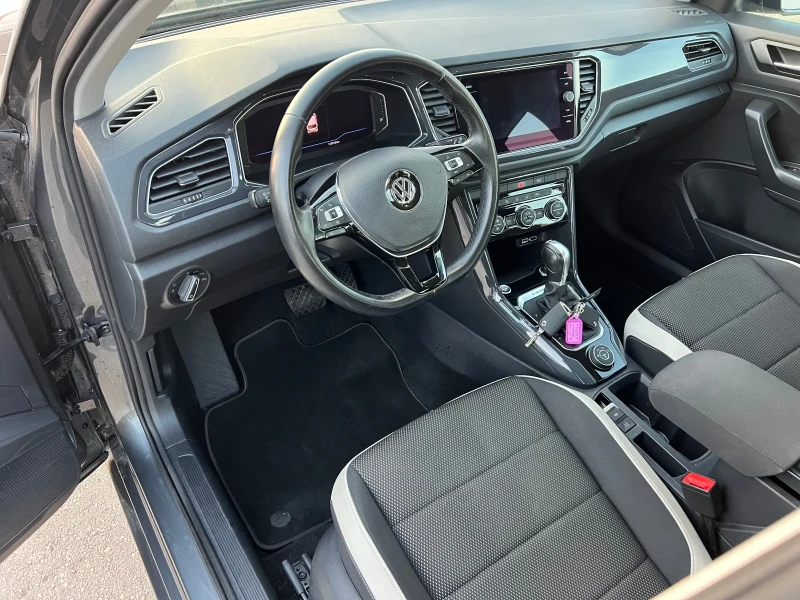 VW T-Roc 2.0TDI, DIGITAL, 4MOTION, снимка 11 - Автомобили и джипове - 47992966