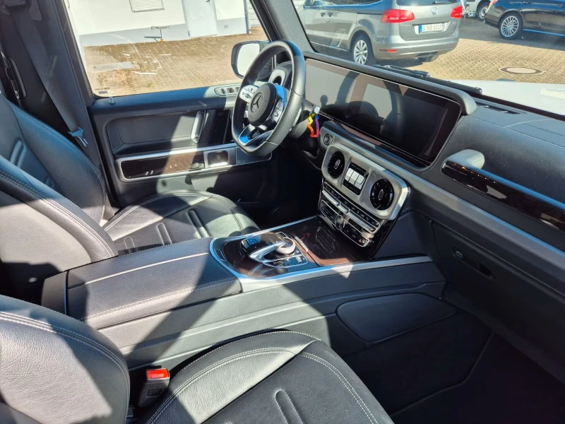 Mercedes-Benz G 400 AMG-Line / Night Packet /, снимка 10 - Автомобили и джипове - 52380267