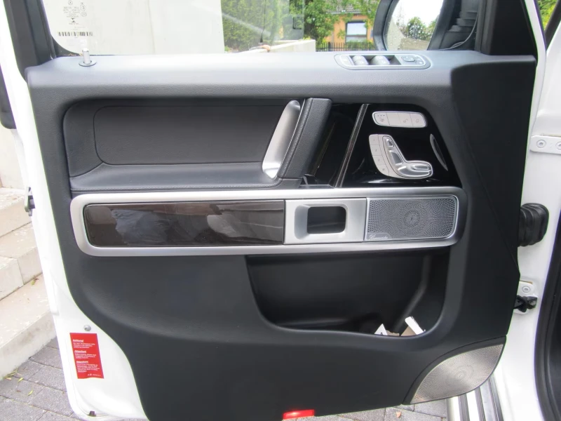 Mercedes-Benz G 400 AMG-Line / Night Packet /, снимка 6 - Автомобили и джипове - 52380267