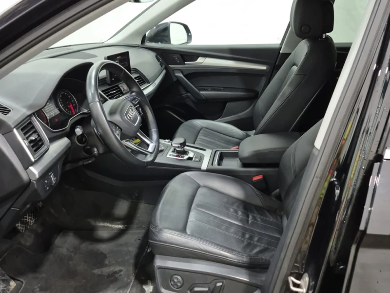 Audi Q5 2019 KOMFORT * CARFAX * БЕЗ ПЪРВОНАЧАЛНА ВНОСКА, снимка 9 - Автомобили и джипове - 53097410