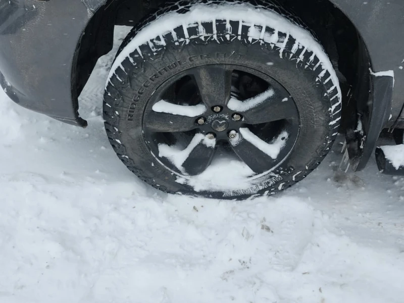 Dodge RAM 1500 * EXPRESS CREW CAB SHORT BED * CARFAX * ЦЕНА ДО БГ, снимка 6 - Автомобили и джипове - 53338241