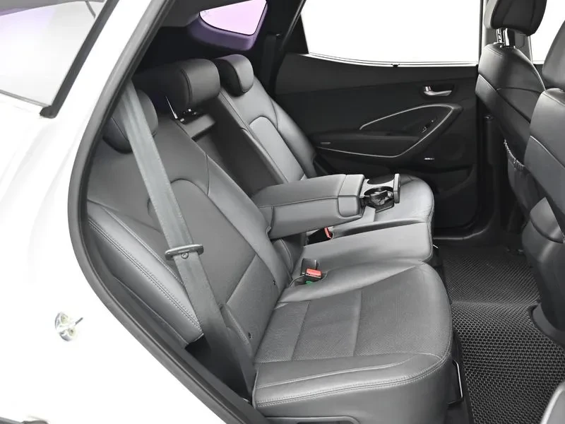 Hyundai Santa fe 2.0 , снимка 12 - Автомобили и джипове - 54256830