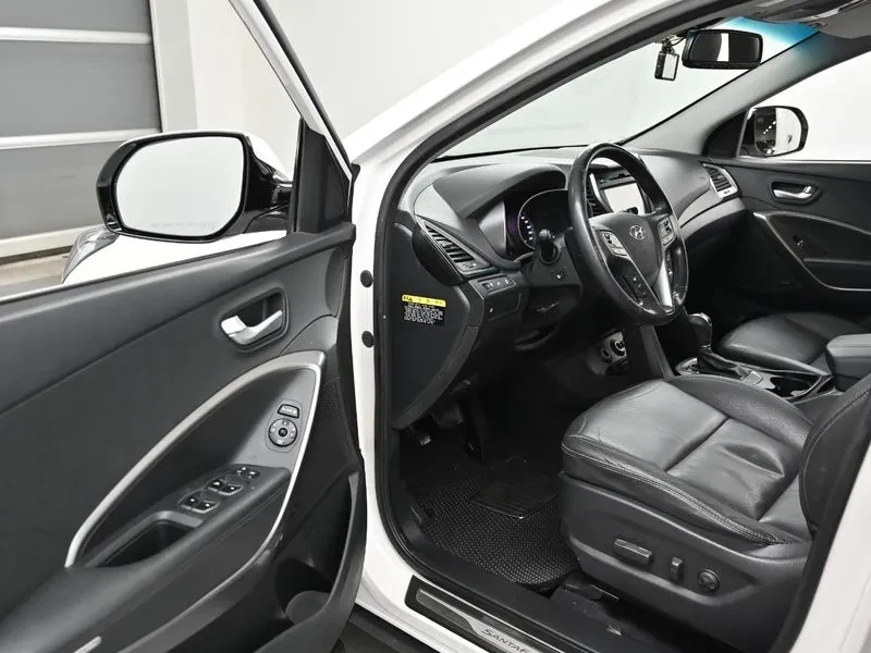 Hyundai Santa fe 2.0 , снимка 11 - Автомобили и джипове - 54256830