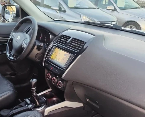 Citroen C4 AIRCROSS 1.6 HDI 4x4 , снимка 9 - Автомобили и джипове - 55739610