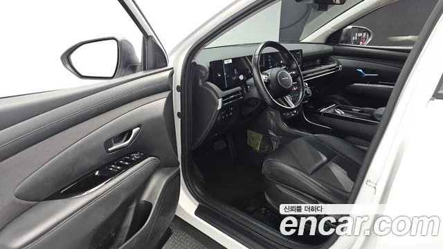 Hyundai Tucson Hybrid| КАМЕРА| ПОДГРЕВ| ОБДУХВАНЕ, снимка 4 - Автомобили и джипове - 55803875