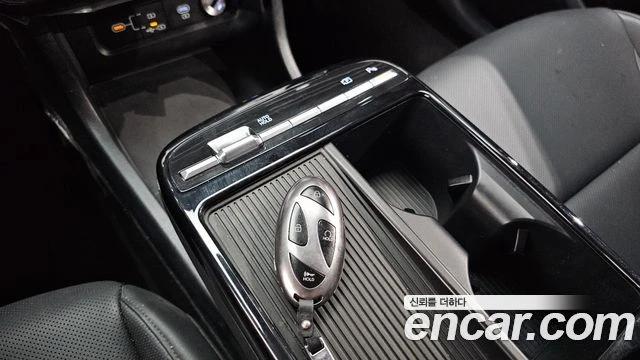 Hyundai Tucson Hybrid| КАМЕРА| ПОДГРЕВ| ОБДУХВАНЕ, снимка 10 - Автомобили и джипове - 55803875