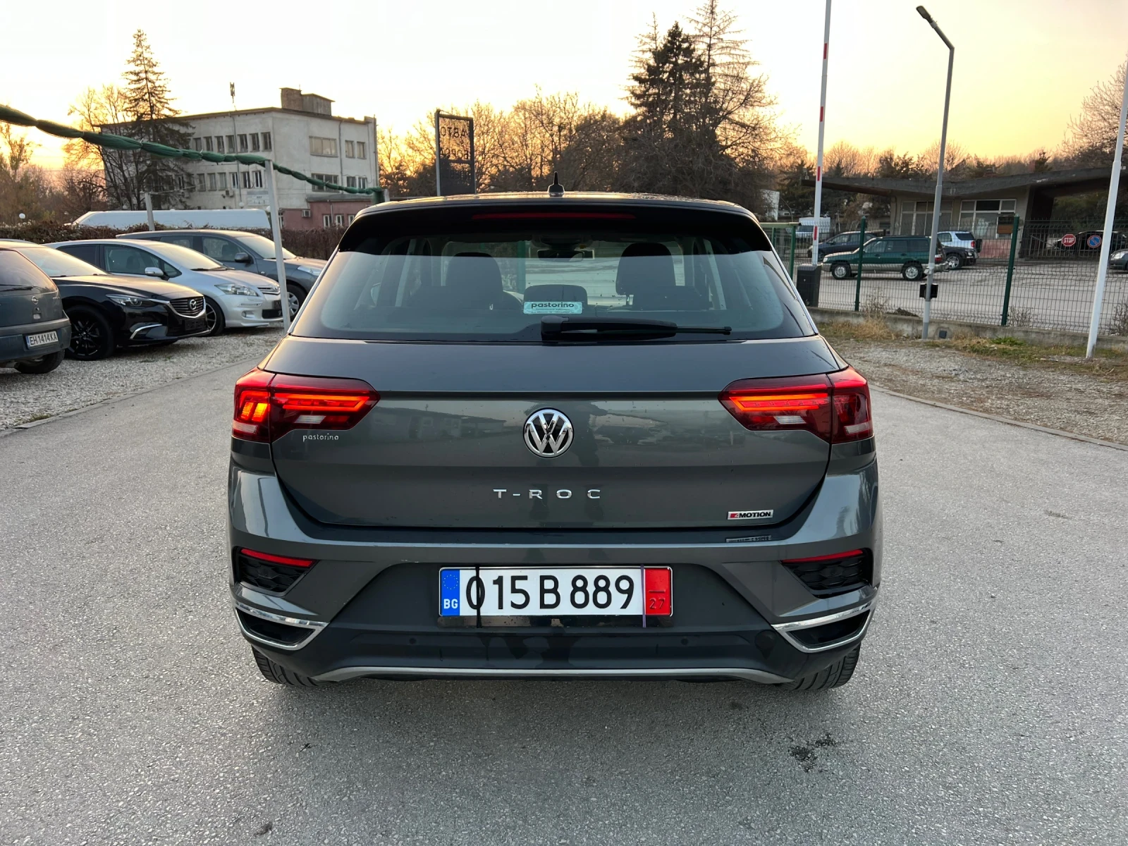 VW T-Roc 2.0TDI, DIGITAL, 4MOTION - изображение 5