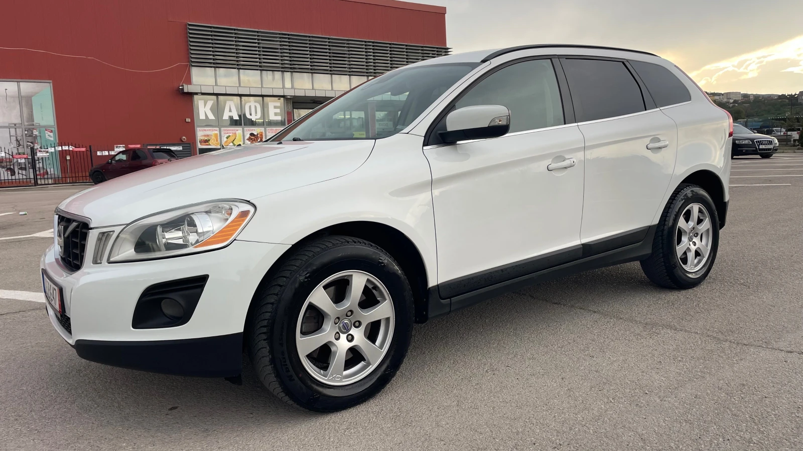 Volvo XC60 2.4  | Mobile.bg   1