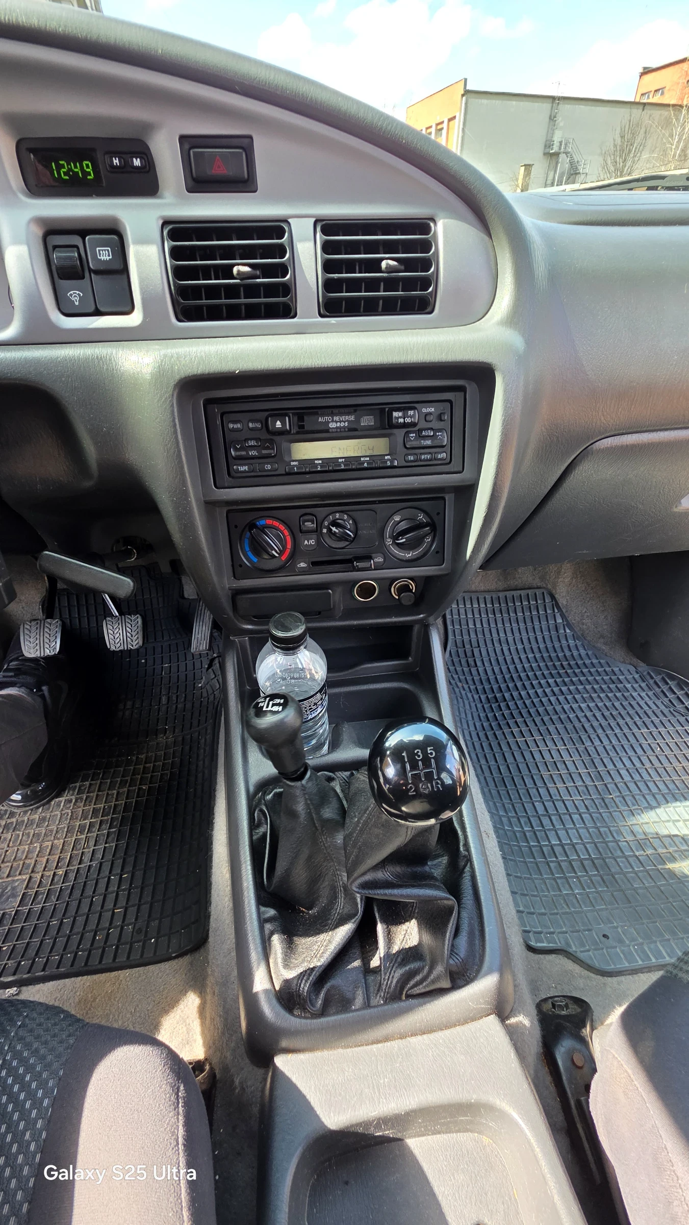 Mazda B2500 Mazda B2500 (B5) 2.5 TD (109 к.с.) 4x4 , снимка 11 - Автомобили и джипове - 53894160