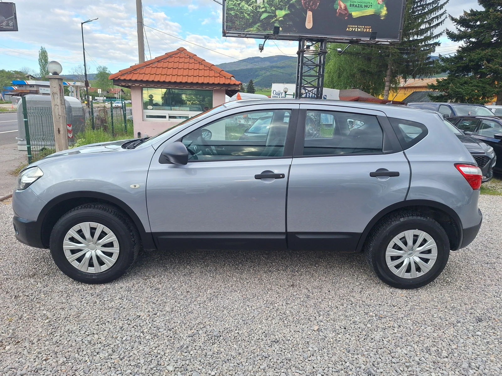 Nissan Qashqai 1.6 116ks Face Gazov  Injekcion!, снимка 6 - Автомобили и джипове - 54542952