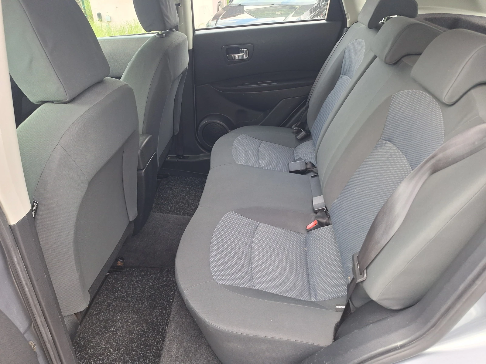 Nissan Qashqai 1.6 116ks Face Gazov  Injekcion!, снимка 13 - Автомобили и джипове - 54542952