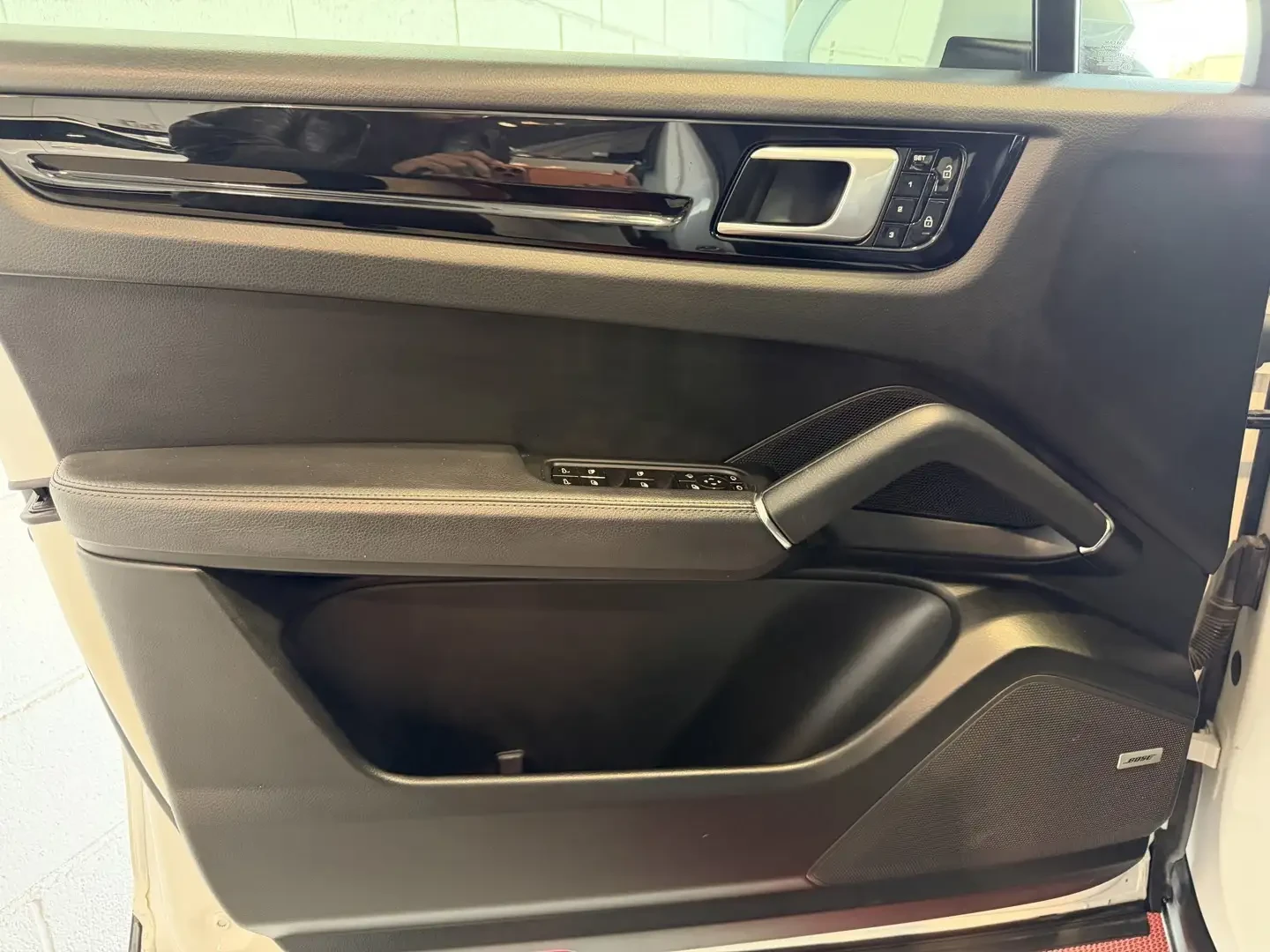 Porsche Cayenne Cayenne, снимка 14 - Автомобили и джипове - 54782916