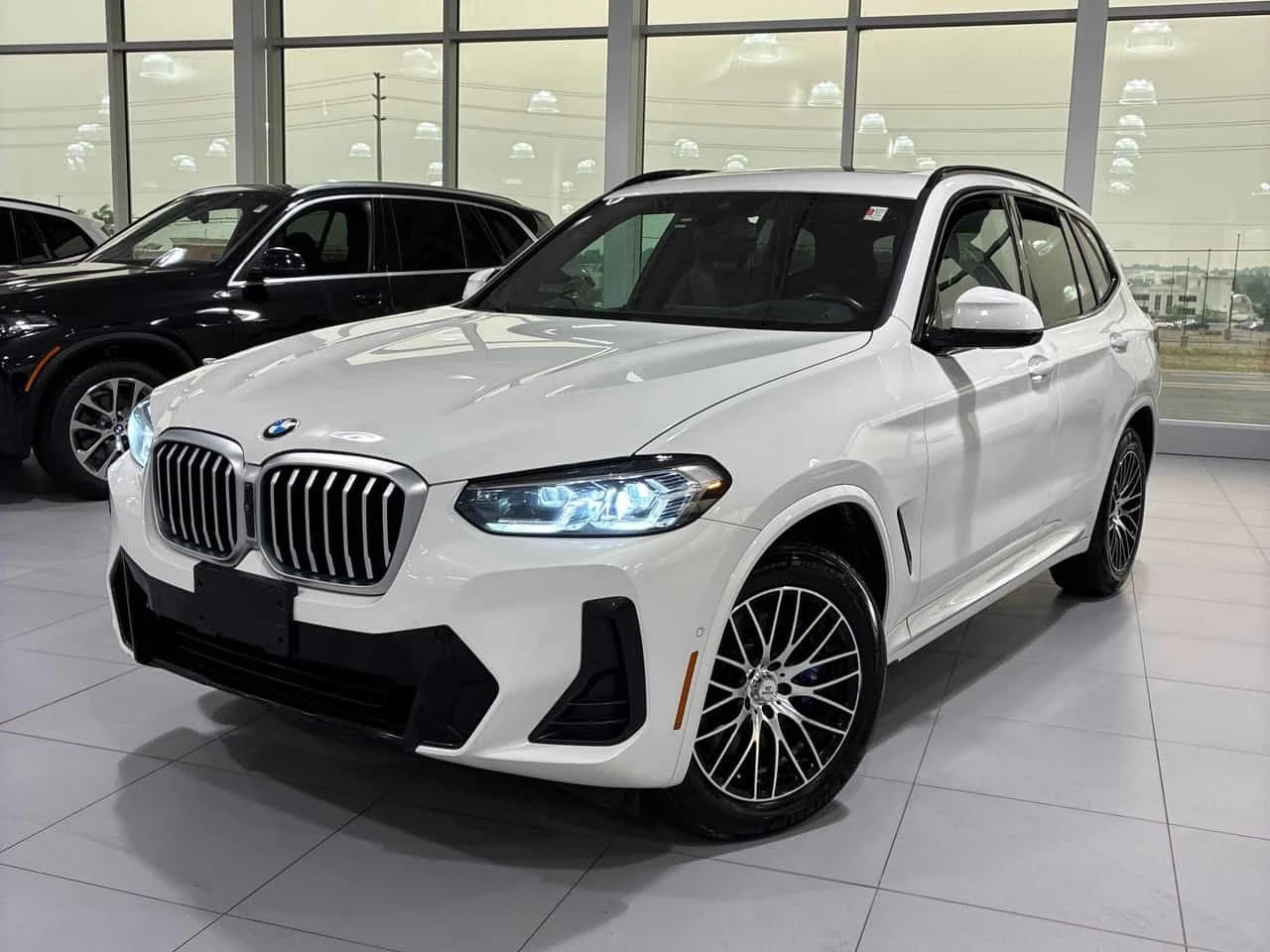 BMW X3  xDrive30i / HUD / HARMAN KARDON / 360 / RED INT 