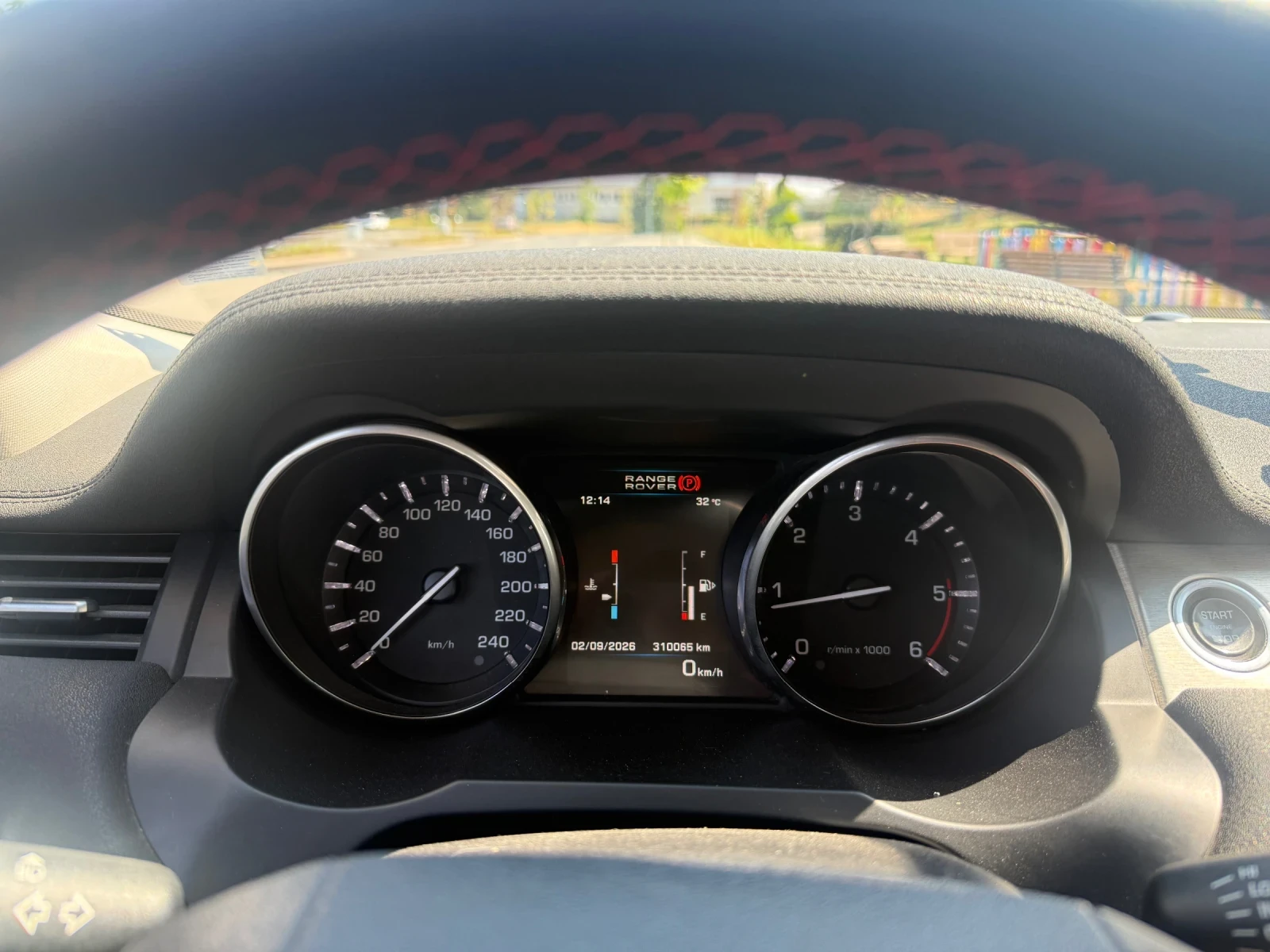 Land Rover Evoque, снимка 5 - Автомобили и джипове - 55948026