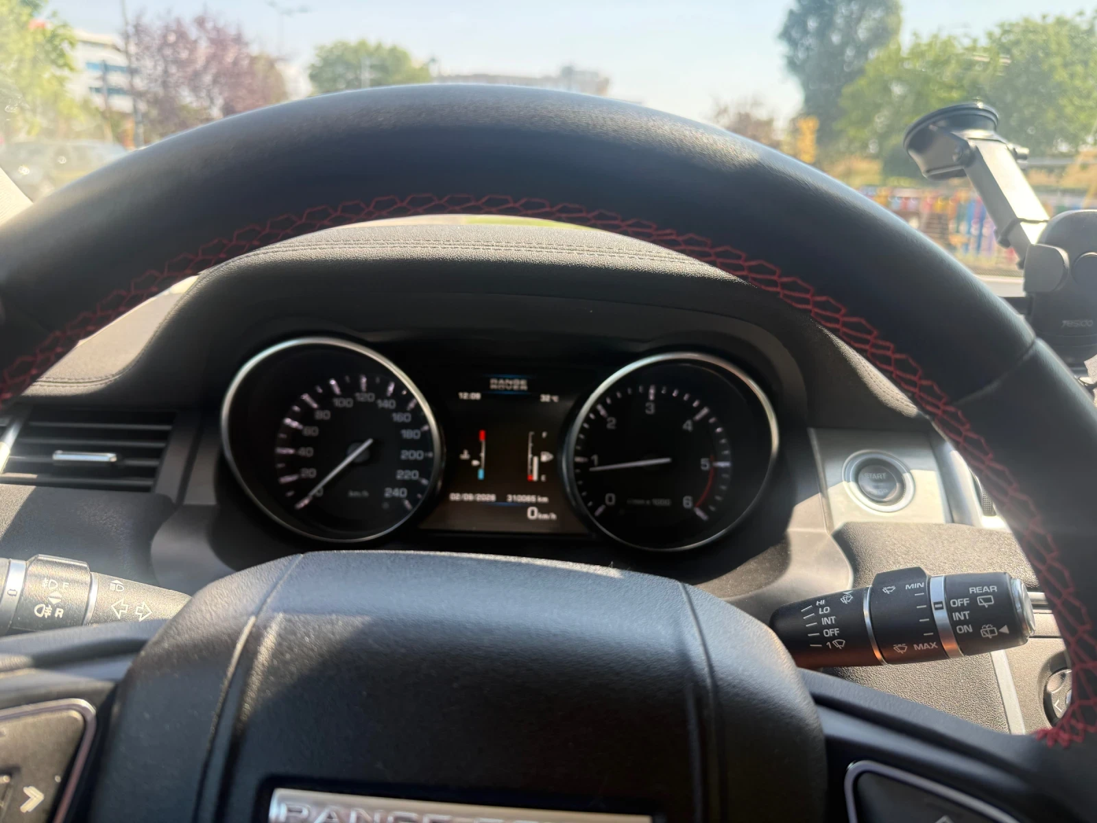 Land Rover Evoque, снимка 15 - Автомобили и джипове - 55948026