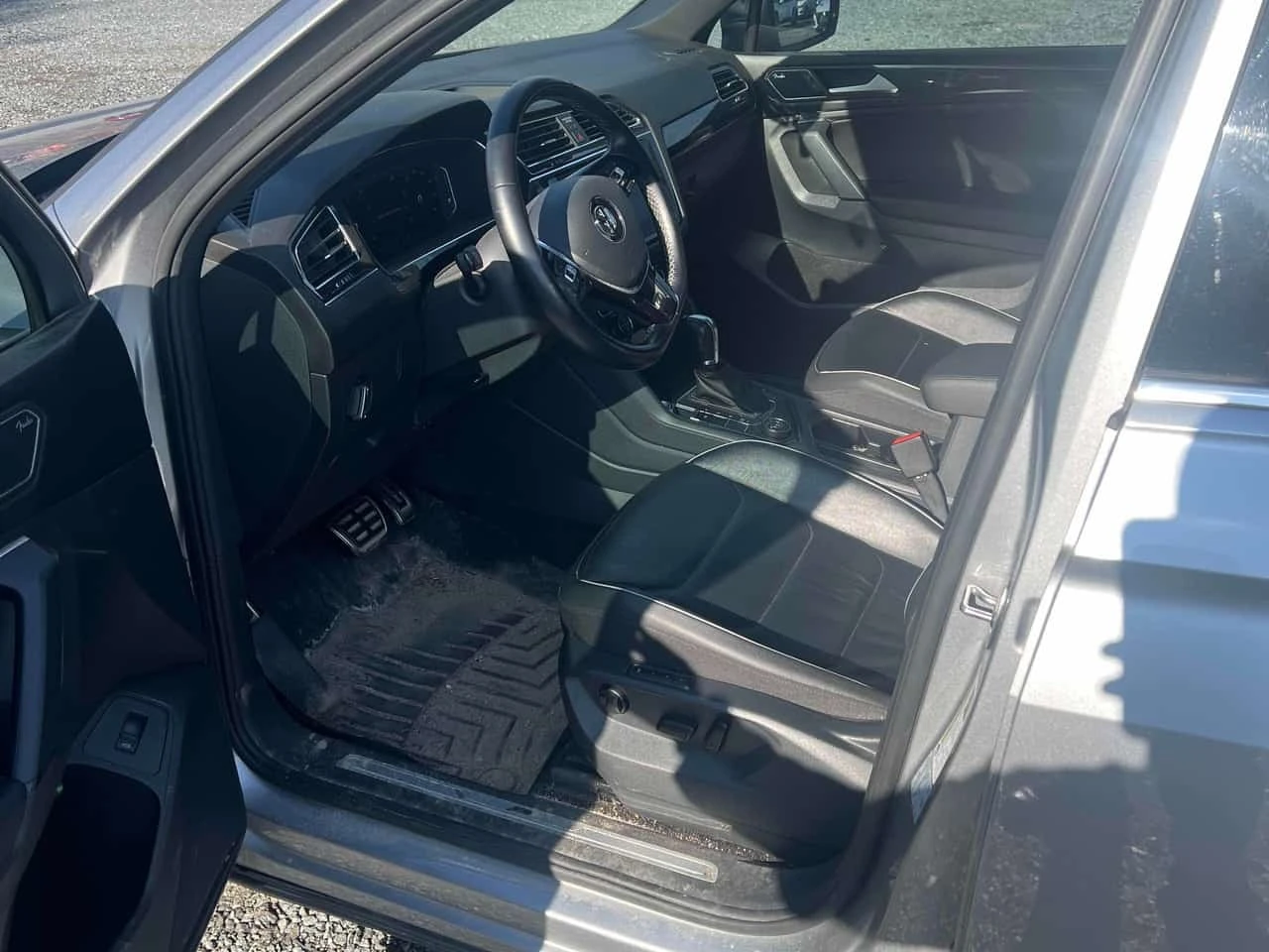 VW Tiguan * Highline * CARFAX * ���� �� �� | Mobile.bg � ����������� 8