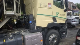 Renault T 460 / 6X4 / ретардер / хидравл.помпа, снимка 17