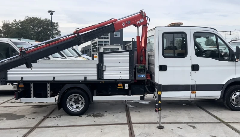 Iveco Daily 40C15 троен самосвал с кран, снимка 13 - Камиони - 52501533