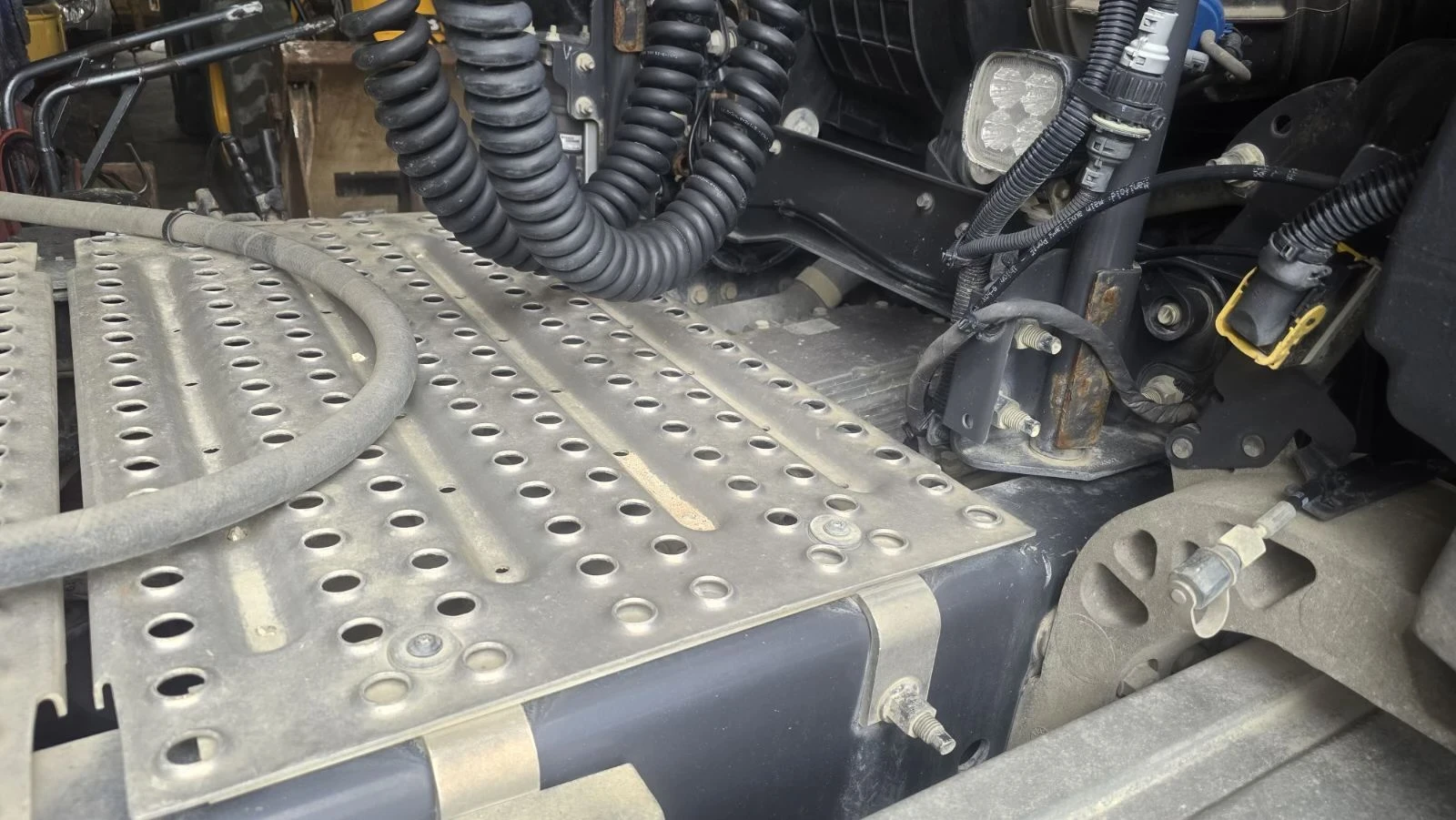 Renault T 460 / 6X4 / ретардер / хидравл.помпа, снимка 16 - Камиони - 55645712