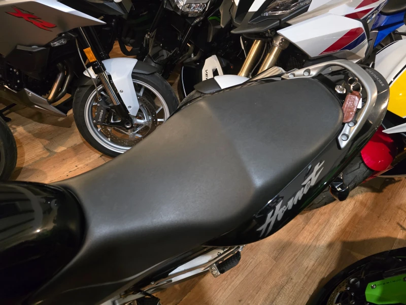 Honda Hornet 600 18000km!!!!, снимка 2 - Мотоциклети и мототехника - 53224992